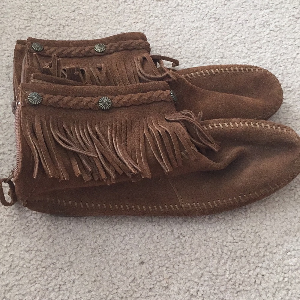 Minnetonka boots